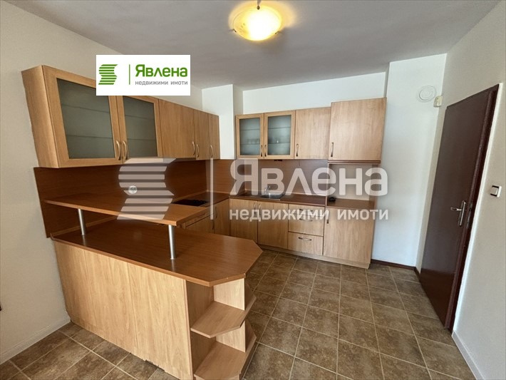 Продава 3-СТАЕН, гр. София, Медицинска академия, снимка 2 - Апартаменти - 54826195