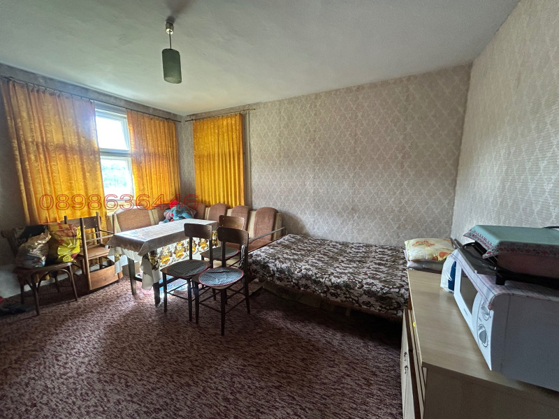 Продава КЪЩА, с. Долни Раковец, област Перник, снимка 11 - Къщи - 52785479