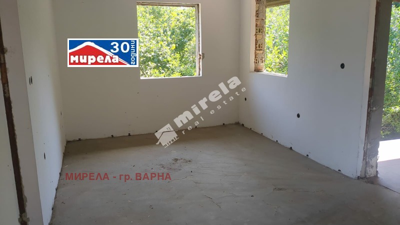 Продава КЪЩА, с. Юнец, област Варна, снимка 14 - Къщи - 52094096
