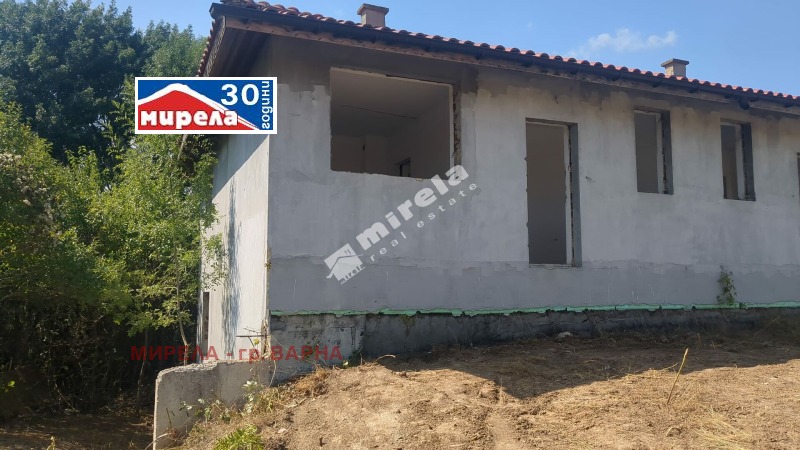 Продава КЪЩА, с. Юнец, област Варна, снимка 5 - Къщи - 52094096