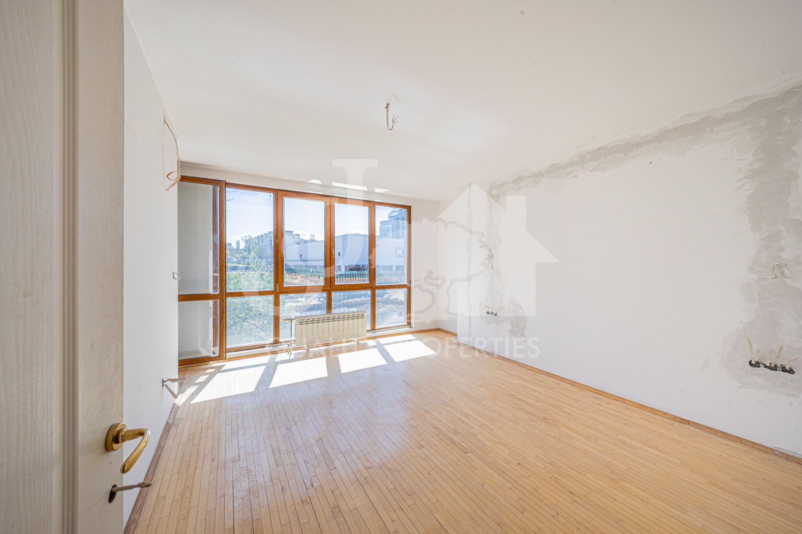 Продава 4-СТАЕН, гр. София, Изток, снимка 5 - Апартаменти - 54253877