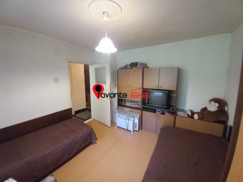 Продава  2-стаен град Шумен , Добруджански , 64 кв.м | 74296843 - изображение [7]