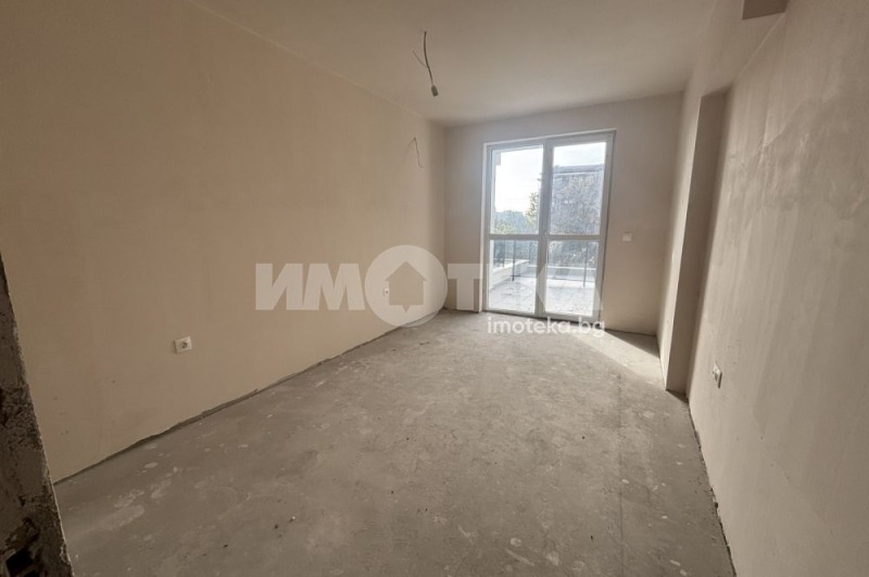 Продава 2-СТАЕН, гр. Варна, Изгрев, снимка 2 - Апартаменти - 52544926