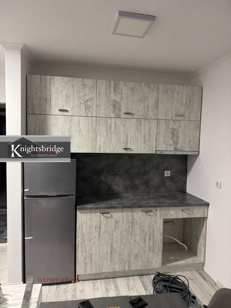 Продава 2-СТАЕН, гр. София, Банишора, снимка 2 - Апартаменти - 52798354