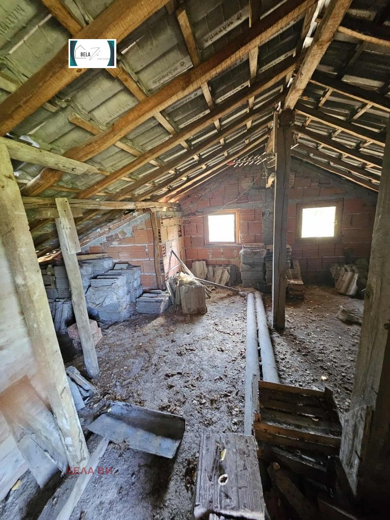 Продава КЪЩА, с. Ноевци, област Перник, снимка 2 - Къщи - 52429210