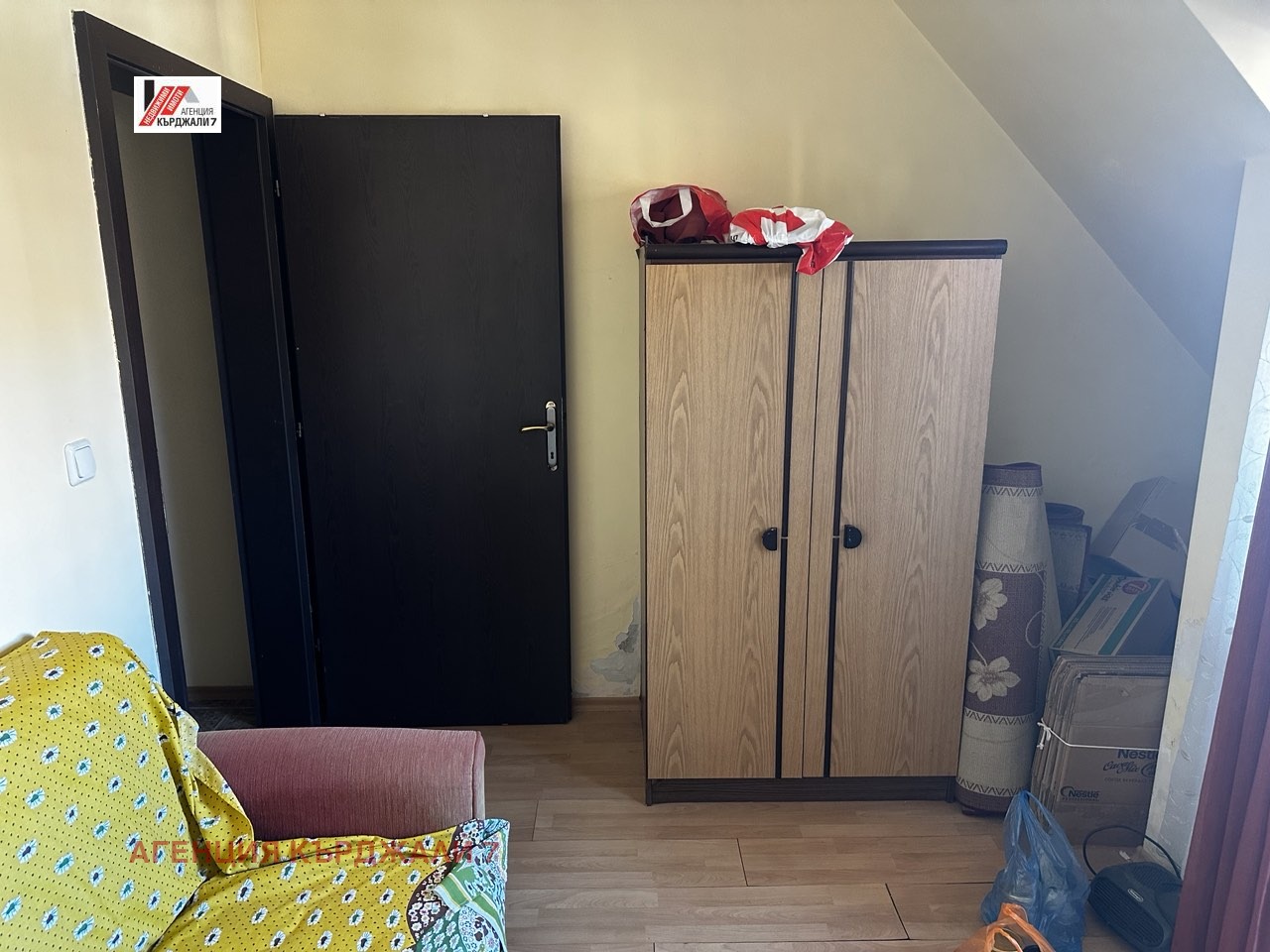 Продава 2-СТАЕН, гр. Кърджали, Център, снимка 9 - Апартаменти - 54351713