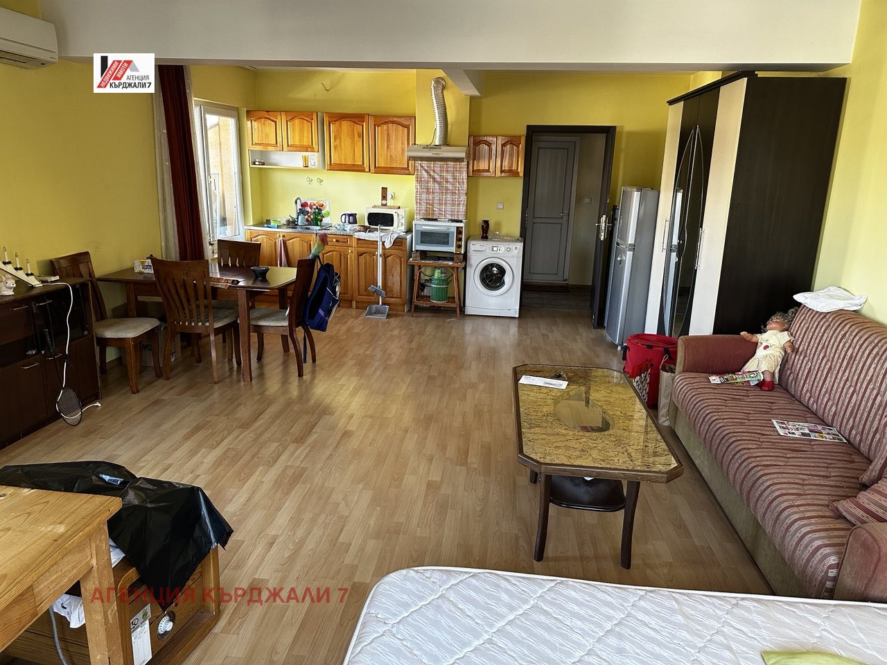 Продава 2-СТАЕН, гр. Кърджали, Център, снимка 3 - Апартаменти - 54351713