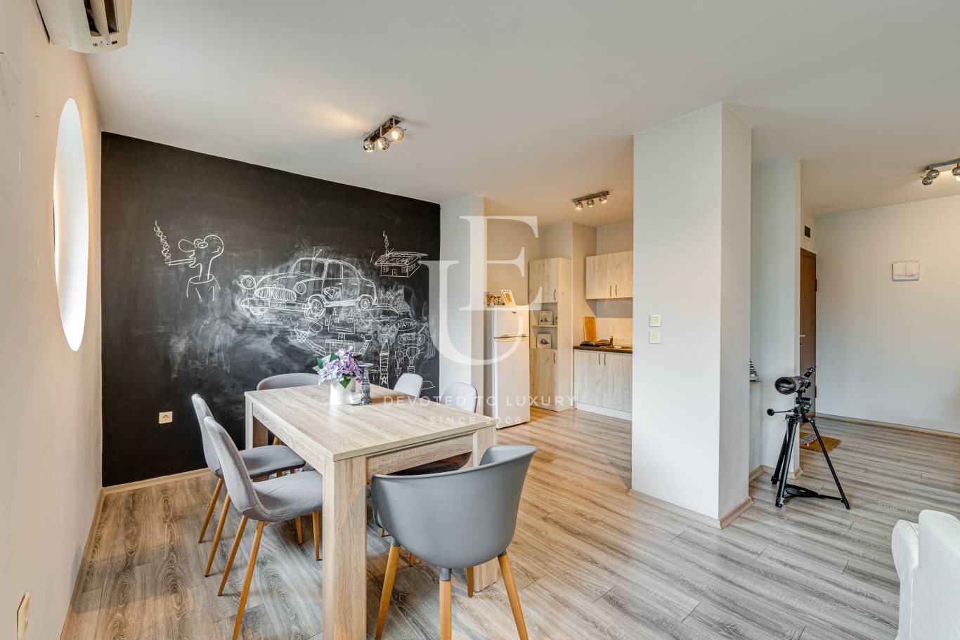 Продава 2-СТАЕН, гр. София, Лозенец, снимка 2 - Апартаменти - 48051007