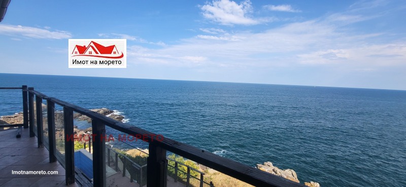 Продава КЪЩА в област Бургас, гр. Созопол - 254 кв.м / 1 300 000 € » 2 542 579.00 лв., ИМОТ НА МОРЕТО