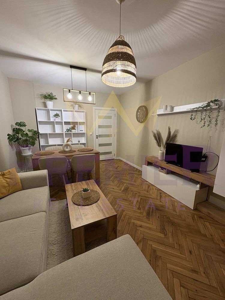 Продава 3-СТАЕН, гр. Варна, Чайка, снимка 3 - Апартаменти - 54075369