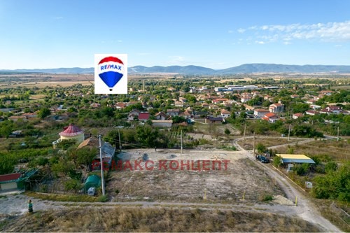 Na sprzedaż  Działka region Szumen , Chan Krum , 668 mkw | 43439960 - obraz [3]