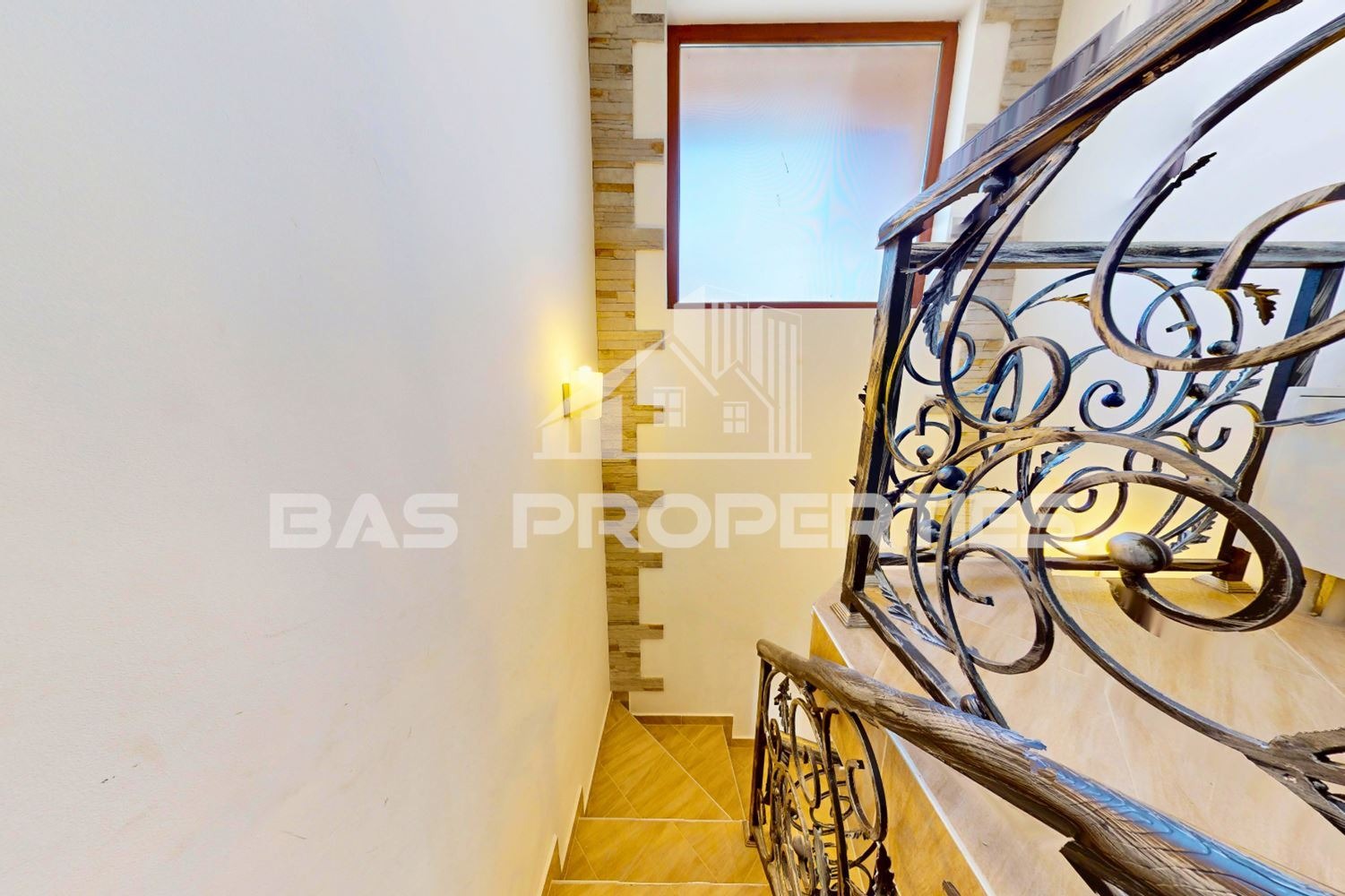 Продава КЪЩА, гр. Божурище, област София област, снимка 8 - Къщи - 54078102