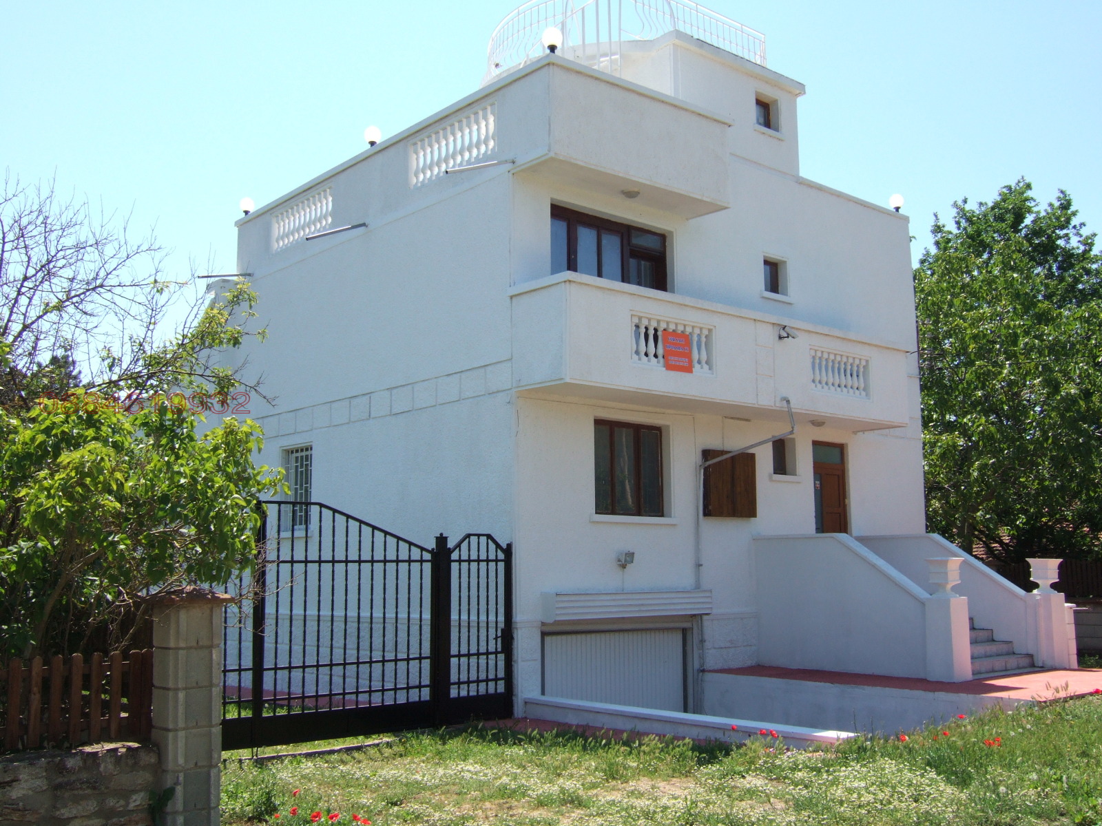 Продава ВИЛА, с. Крапец, област Добрич, снимка 2 - Вили - 54898661