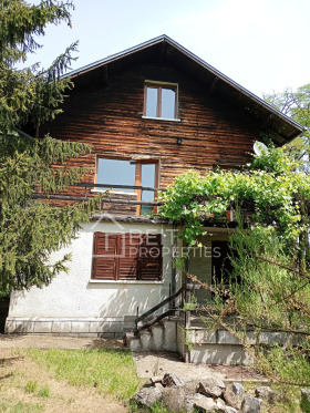 House Galabovtsi, region Sofia 1