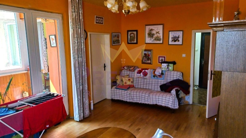 Til salg  1 soveværelse Sofia , Dianabad , 75 kvm | 73904444 - billede [2]