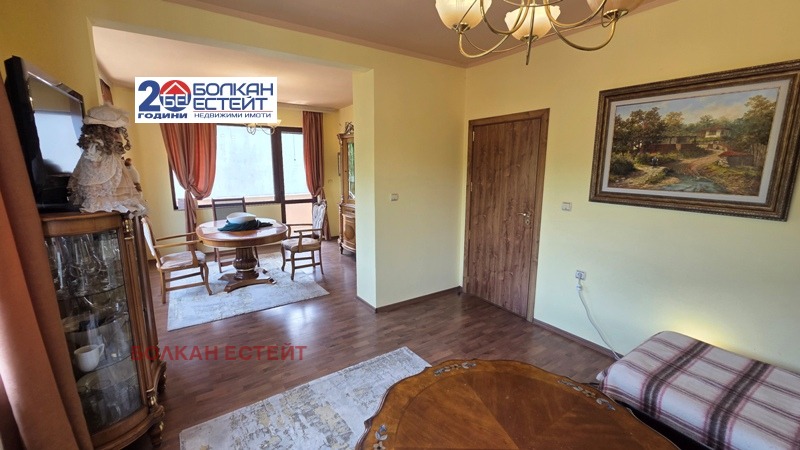 Продава 3-СТАЕН, гр. Велико Търново, Стара част, снимка 4 - Апартаменти - 54790301