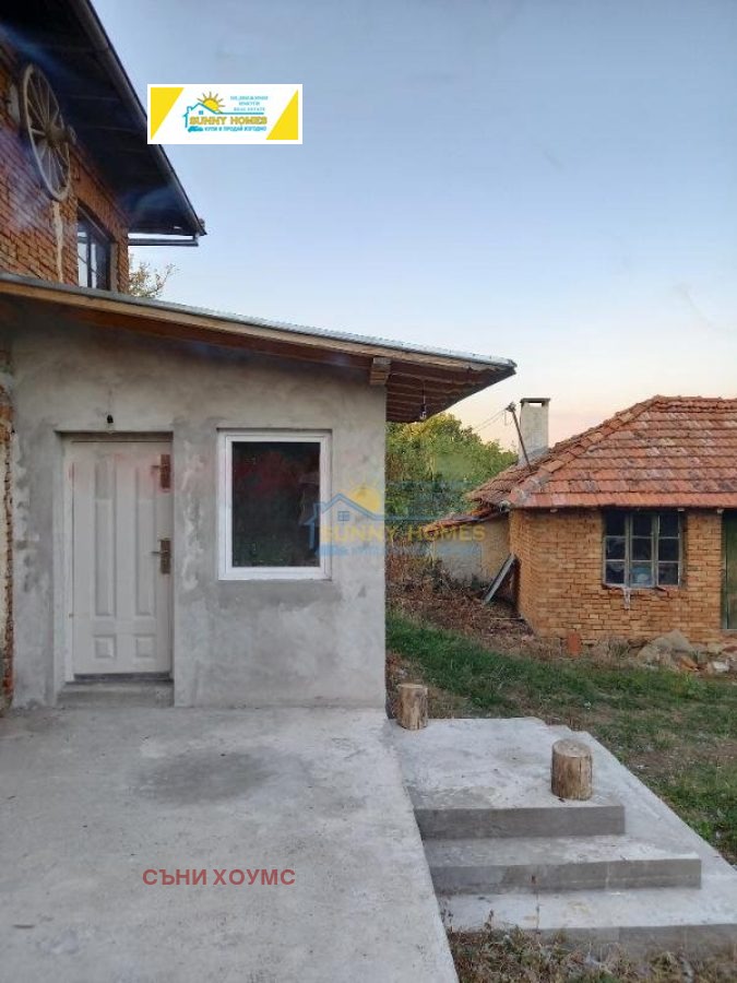 Продава КЪЩА, с. Папратлива, област Велико Търново, снимка 5 - Къщи - 46441912