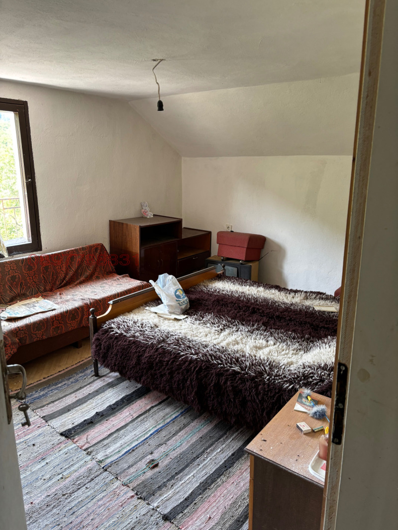 Продава КЪЩА, с. Ябланица, област София област, снимка 16 - Къщи - 52967539