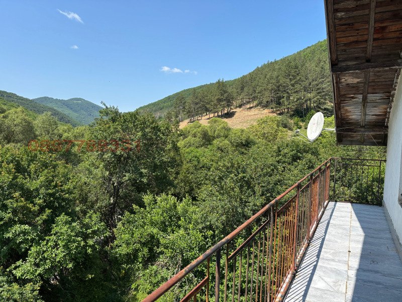 Продава КЪЩА, с. Ябланица, област София област, снимка 10 - Къщи - 52967539