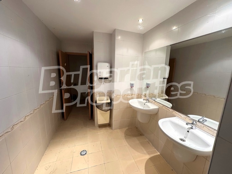 Продава ЗАВЕДЕНИЕ, гр. Каварна, област Добрич