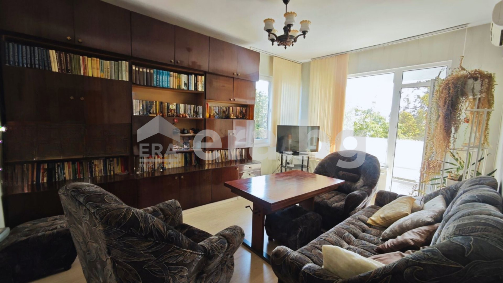 Продава 4-СТАЕН, гр. Търговище, Боровец, снимка 2 - Апартаменти - 53677542