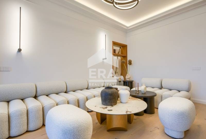 Продава МНОГОСТАЕН, гр. София, Докторски паметник