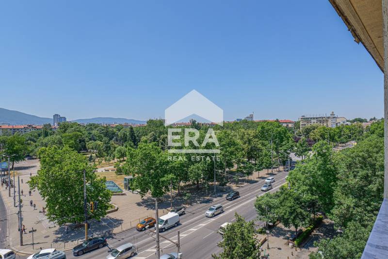 For Sale  3+ bedroom Sofia , Doktorski pametnik , 180 sq.m | 48651172 - image [12]