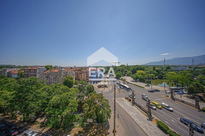 For Sale  3+ bedroom Sofia , Doktorski pametnik , 180 sq.m | 48651172 - image [11]