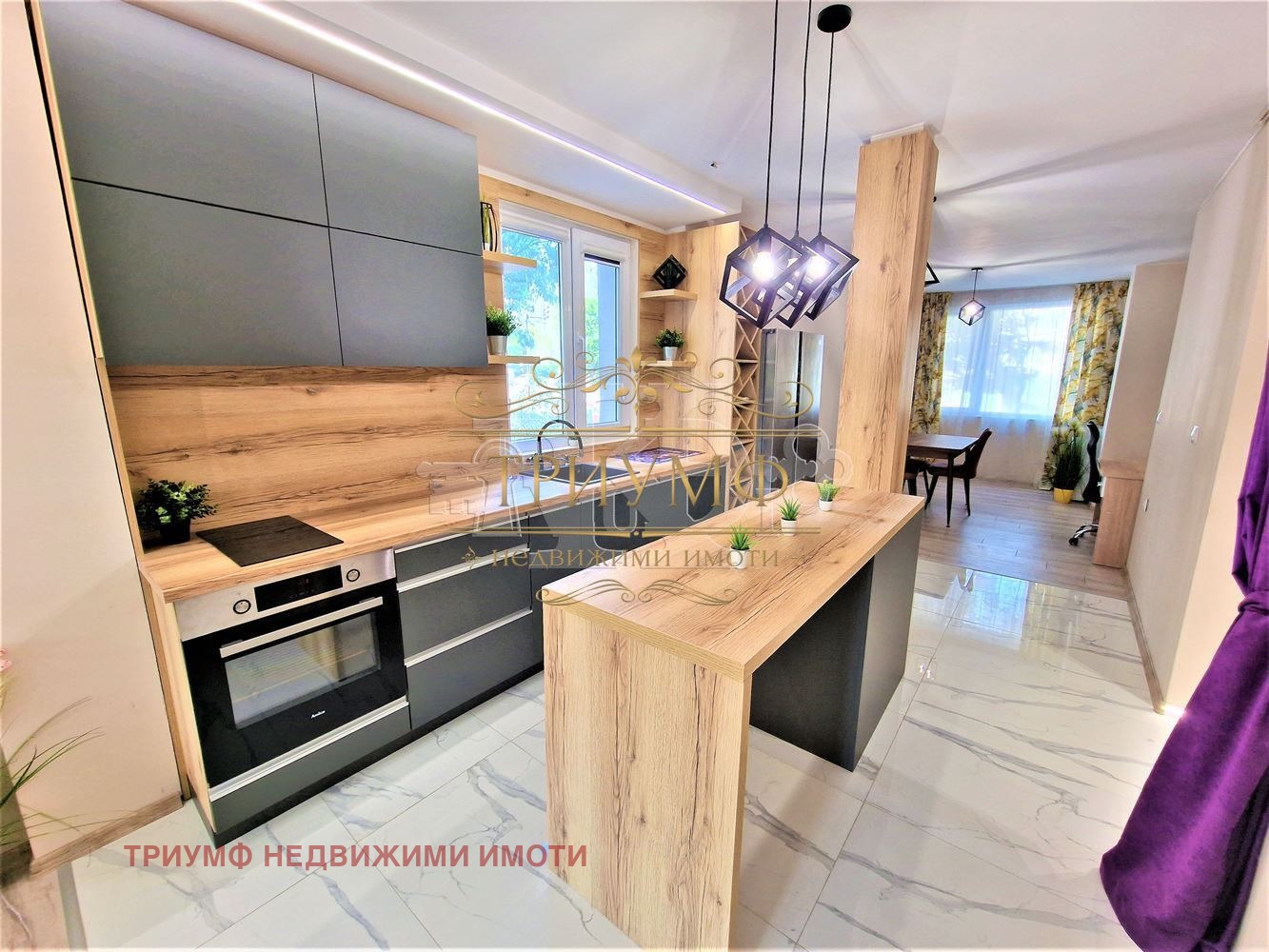 Продава 3-СТАЕН, гр. Варна, Център