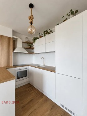 Продава  2-стаен, град Варна
