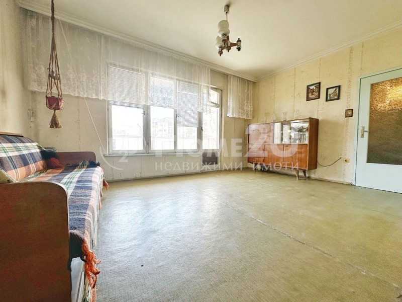 Satılık  2 yatak odası Plovdiv , Kyuçuk Parij , 92 metrekare | 64168561 - görüntü [2]