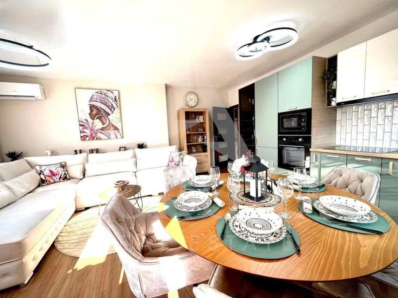 Продава 4-СТАЕН, гр. Пловдив, Център, снимка 3 - Апартаменти - 52810012