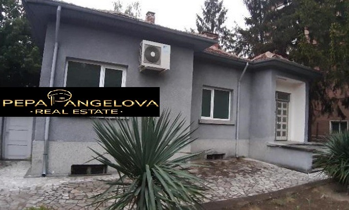 Продава  Къща област Пловдив , гр. Първомай , 105 кв.м | 72964481
