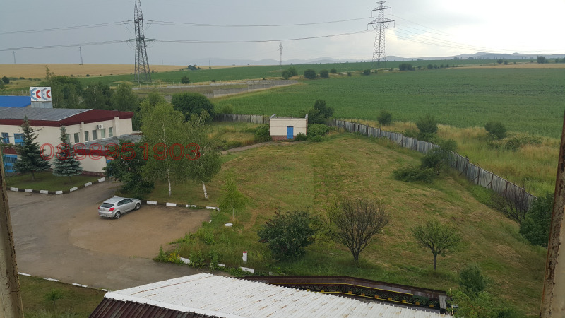 Продава ПРОМ. ПОМЕЩЕНИЕ, с. Петърч, област София област, снимка 9 - Производствени сгради - 53278105