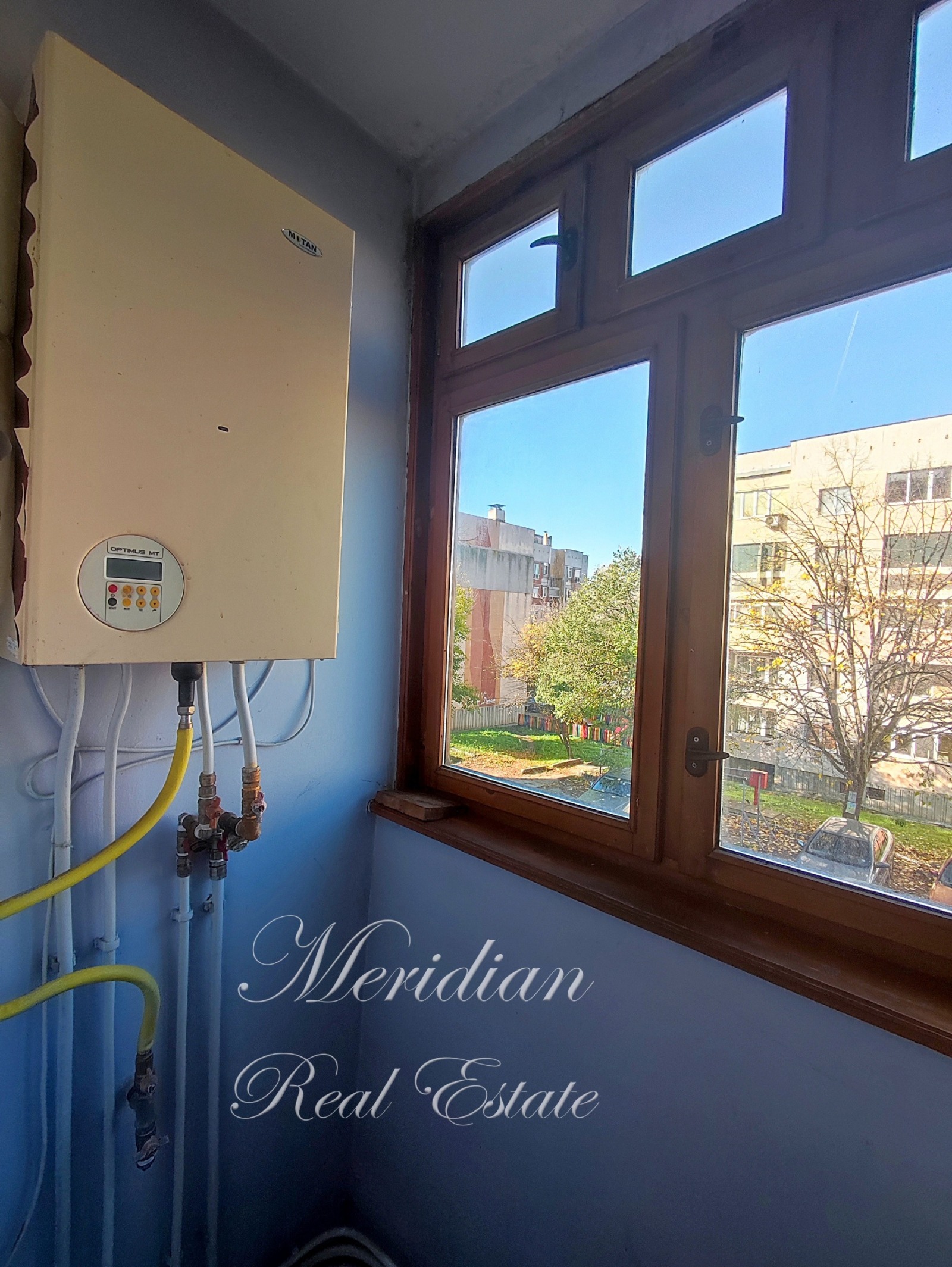 Продава 3-СТАЕН, гр. Добрич, Строител, снимка 10 - Апартаменти - 54546616