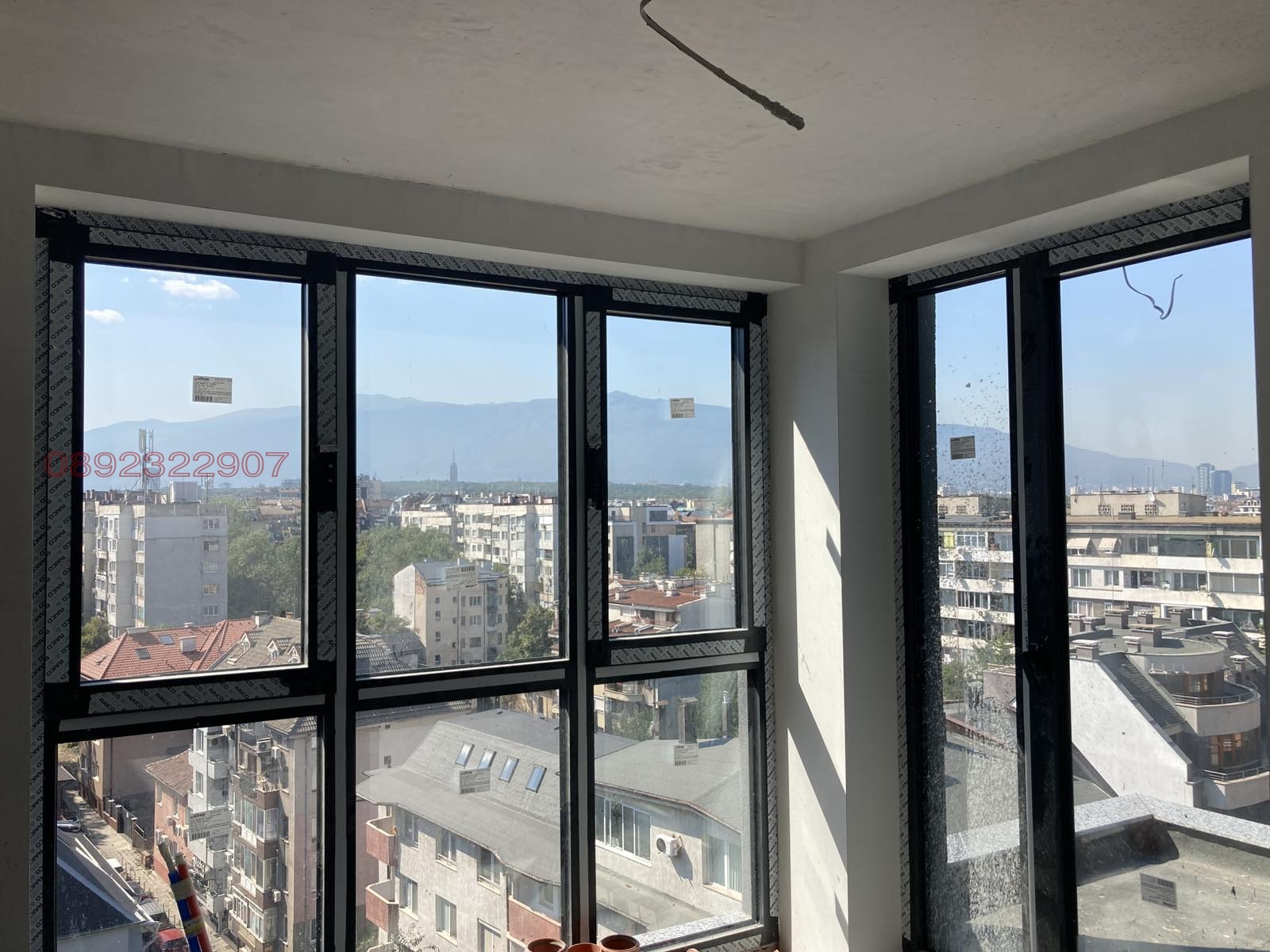 Продава 3-СТАЕН, гр. София, Оборище, снимка 3 - Апартаменти - 56111618