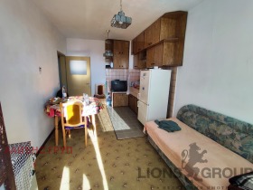 3 Schlafzimmer Aksakowo, region Varna 7