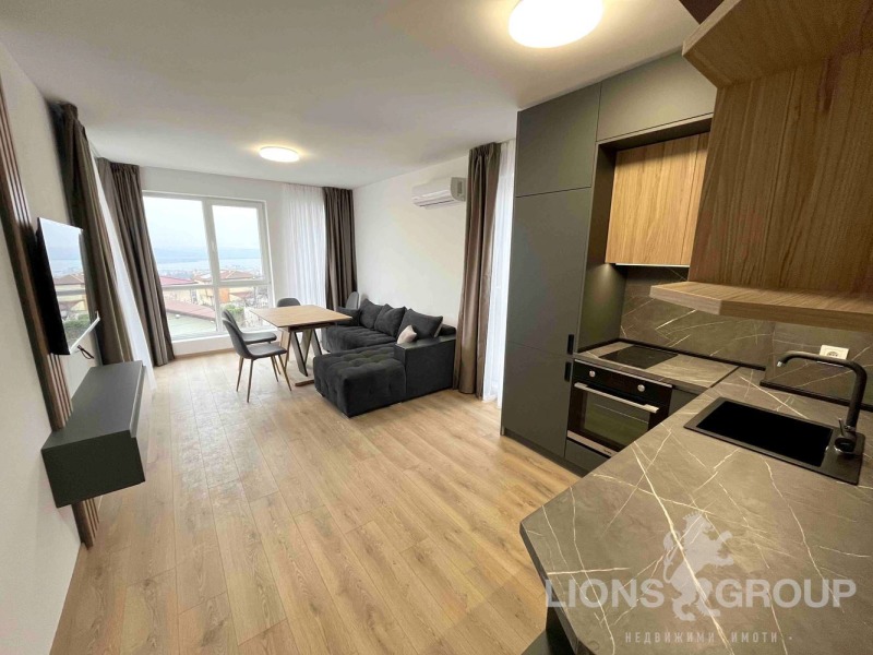 Продава 3-СТАЕН, гр. Варна, Възраждане 3, снимка 4 - Апартаменти - 53031201