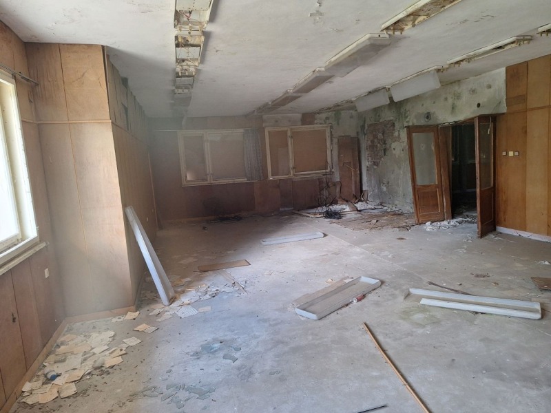 Продава  Офис област Ловеч , с. Александрово , 291 кв.м | 84241343 - изображение [4]