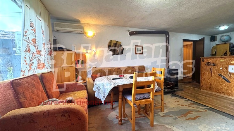 Продава КЪЩА, с. Тъжа, област Стара Загора, снимка 5 - Къщи - 53468767