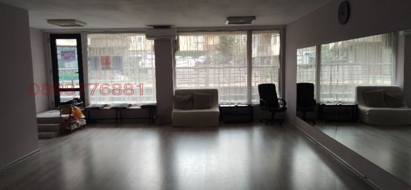 Te koop  Winkel Sofia , Manastirski livadi , 130 m² | 65665874 - afbeelding [9]