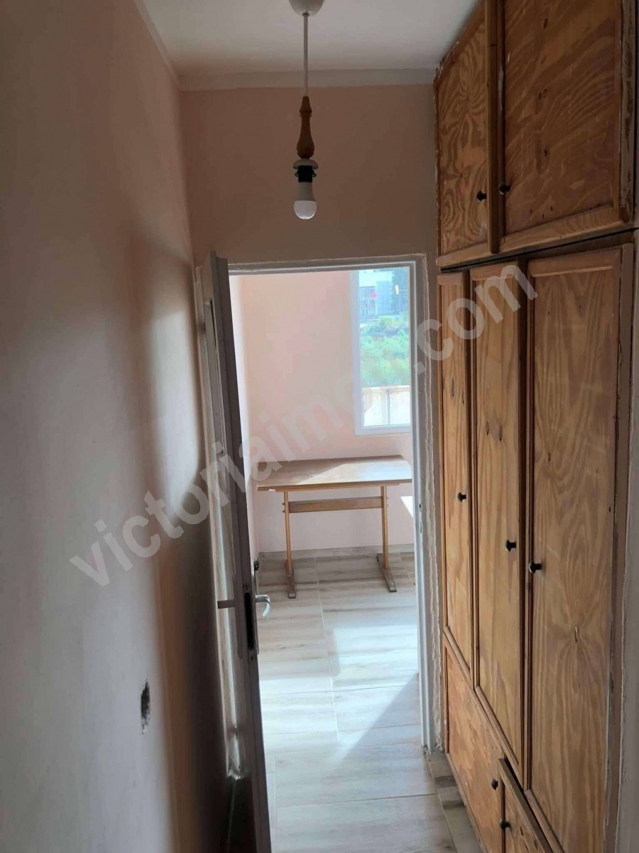 Продава 2-СТАЕН, гр. Велико Търново, Зона Б, снимка 2 - Апартаменти - 55517310