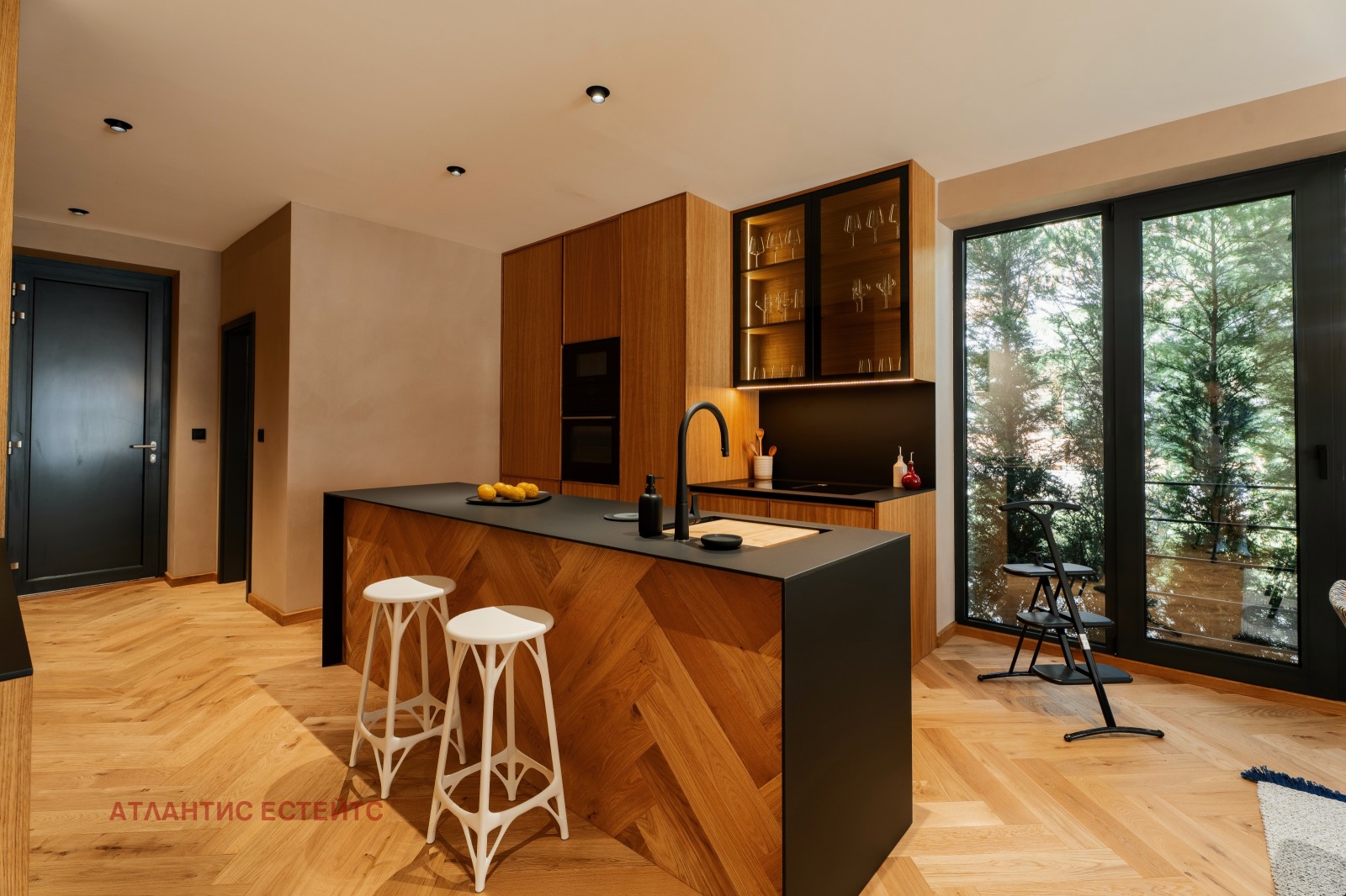 Продава КЪЩА, гр. Бургас, Сарафово, снимка 2 - Къщи - 54111543