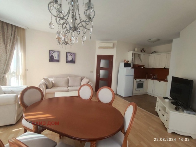 Te koop  2 slaapkamers Varna , k.k. Tsjajka , 100 m² | 78018870