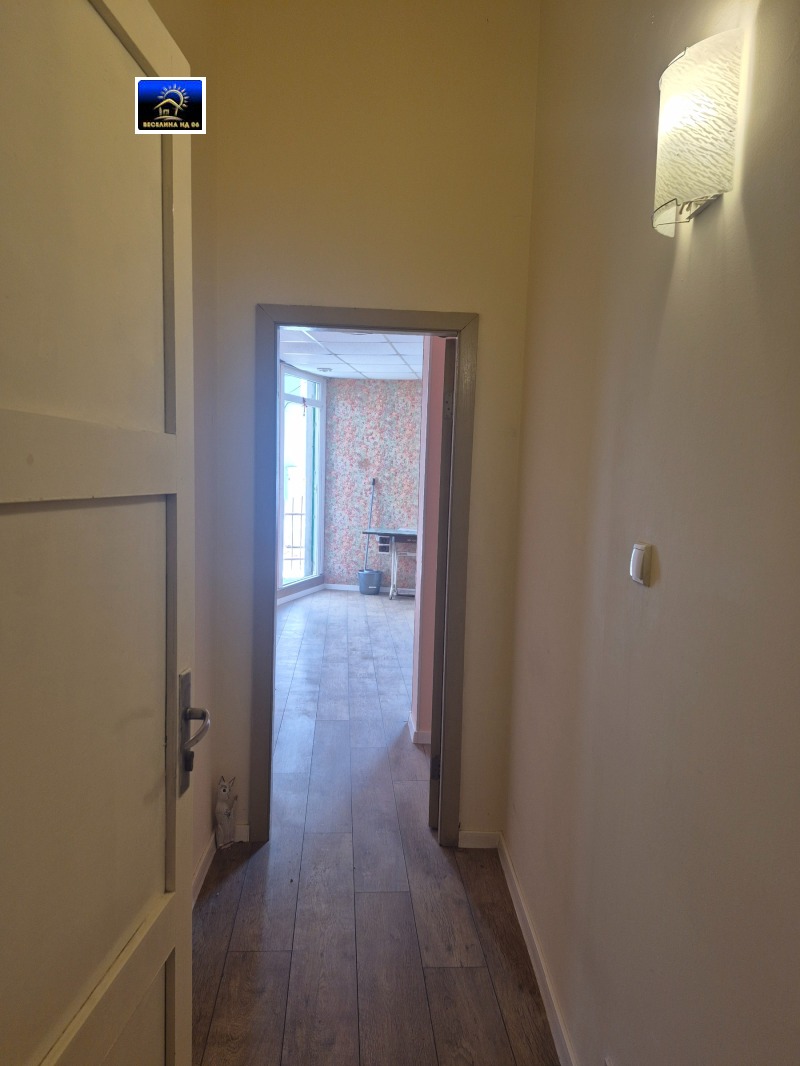 En venta  Oficina Dobrich , Tsentar , 30 metros cuadrados | 18721916 - imagen [5]