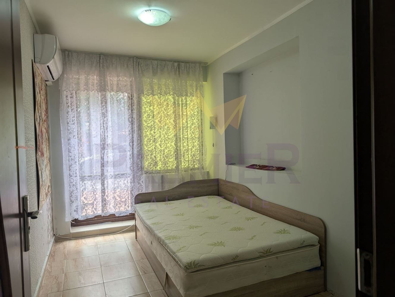 Продава 3-СТАЕН, гр. Варна, Лятно кино Тракия, снимка 2 - Апартаменти - 55098047