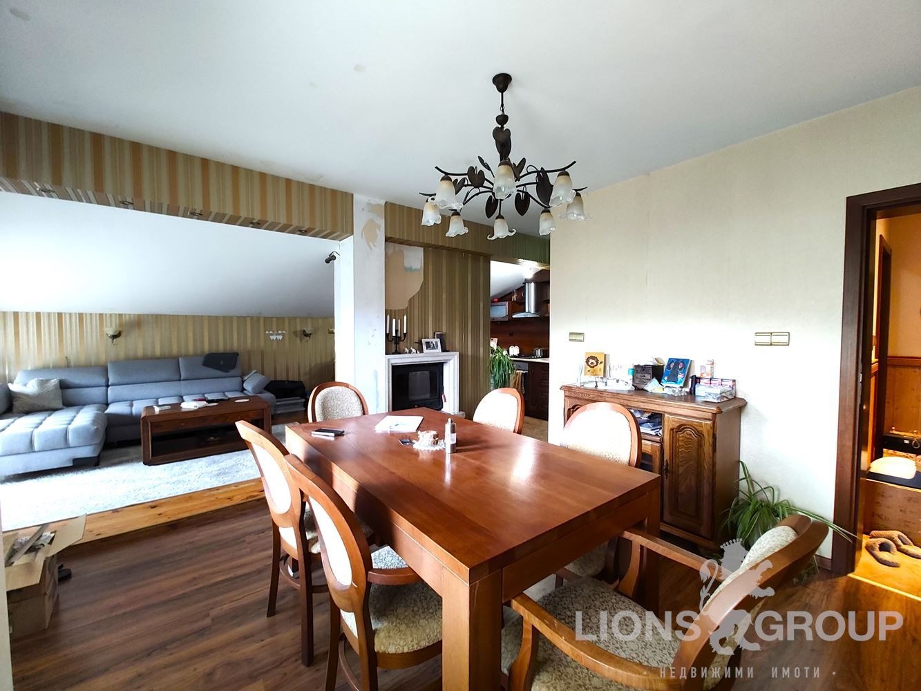 Продава КЪЩА, с. Яребична, област Варна, снимка 3 - Къщи - 55952701