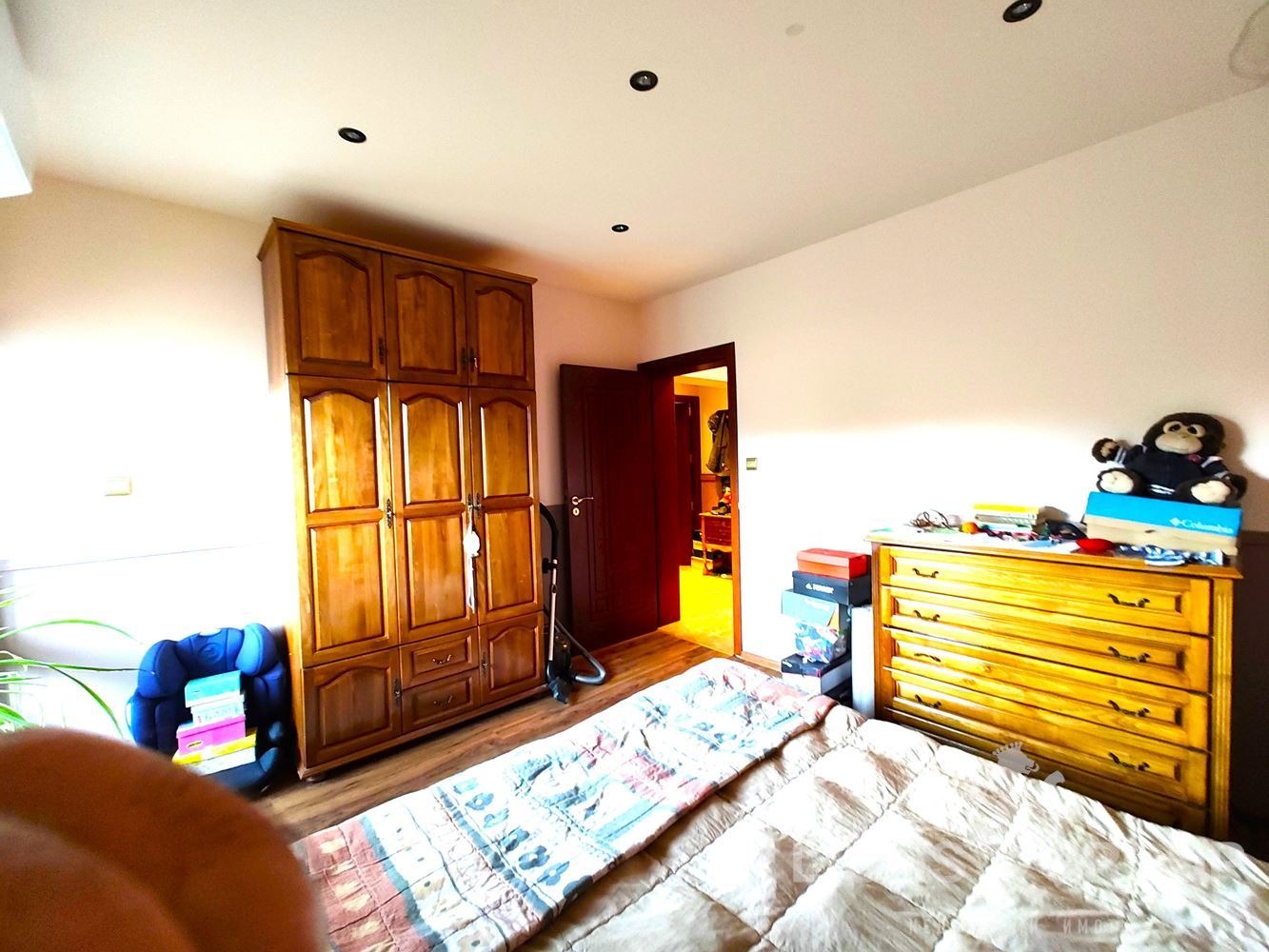Продава КЪЩА, с. Яребична, област Варна, снимка 9 - Къщи - 55952701