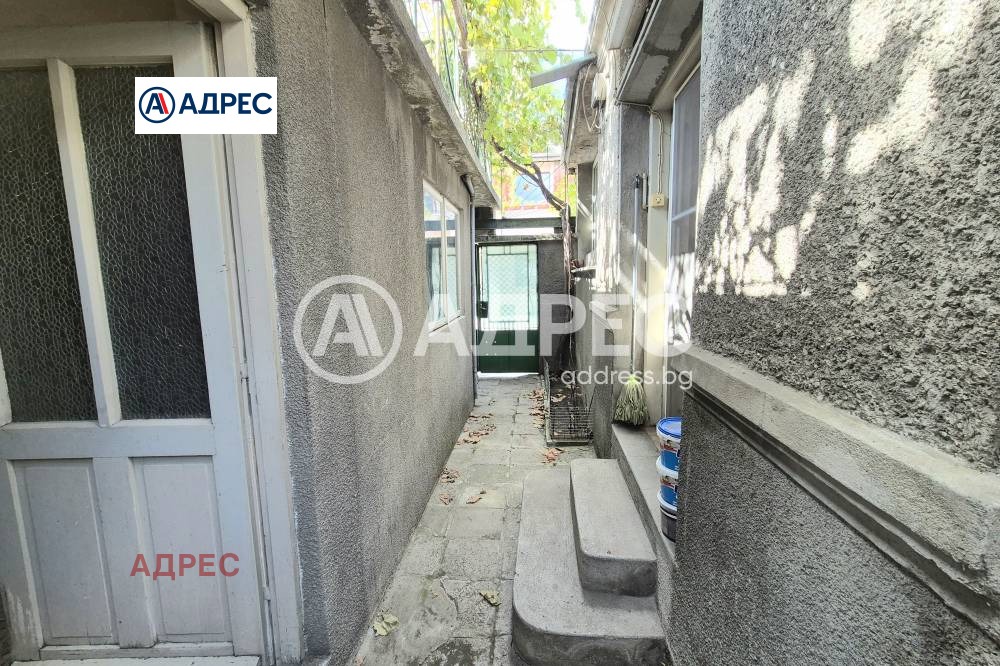 Продава КЪЩА, гр. Варна, Автогара, снимка 13 - Къщи - 56073193