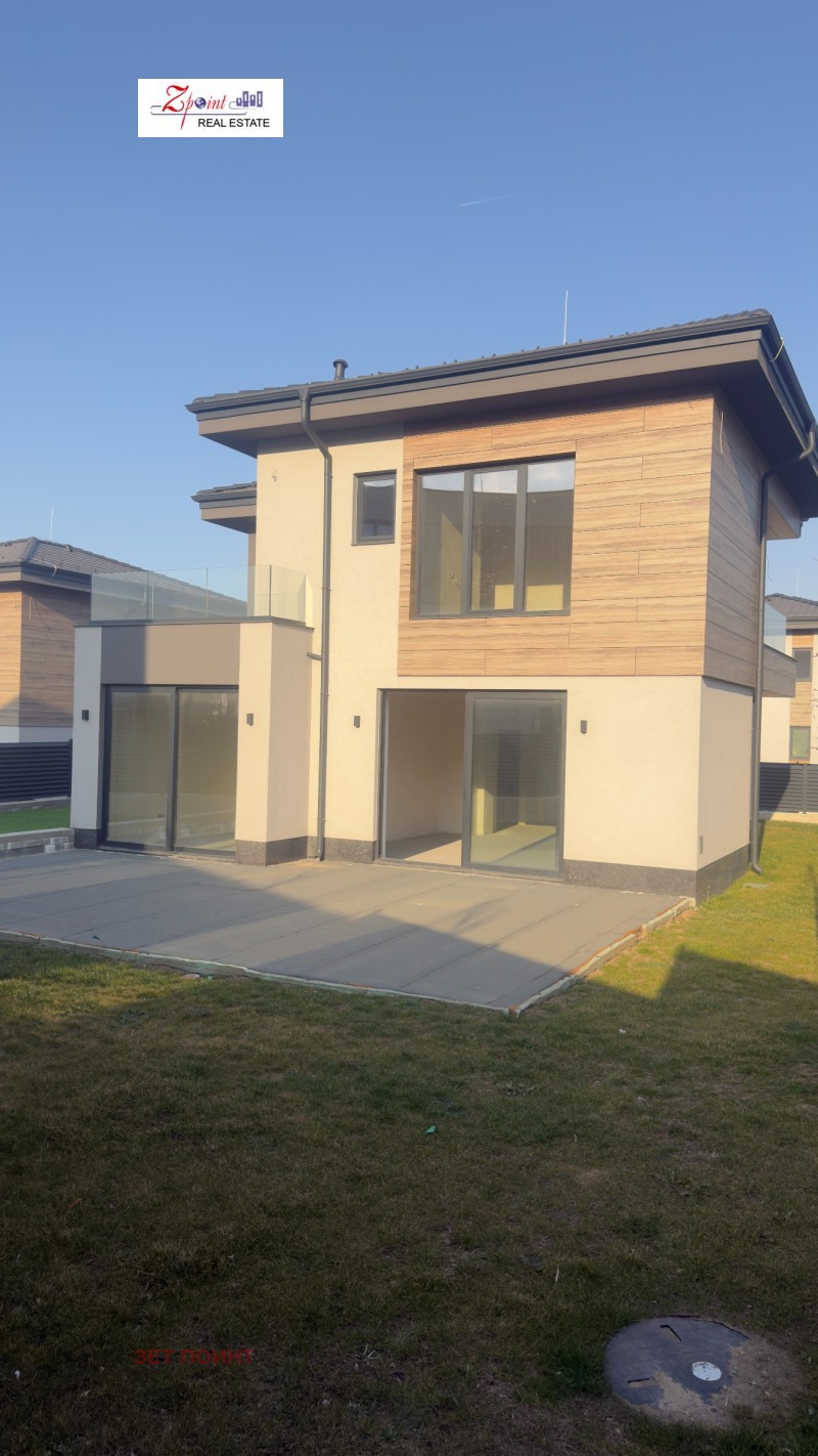 Продава КЪЩА в град София, Драгалевци - 312 кв.м / 929 900 € » 1 818 726.32 лв., ЗЕТ ПОИНТ